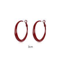 Retro Red Hoops: Autumn/Winter Hong Kong Style Earrings for a Chic, Face-Flattering Look