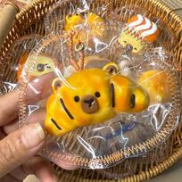 Festive Capybara Squishy, Silicone Slow Rebound Keychain, Cream Mud Feel for Holiday Stress Relief