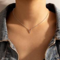 Madinga raidė Choker raktikaulio grandinėlė, skirta moterims, merginoms, pakabukai, geometrija, lydinys, kaklo papuošalas, papuošalas, 20008 m. brown