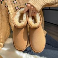 Miss Zhou has the same snow boots for women in the winter of 2025. The new Korean version is velvet and casual thick-soled cotton boots are soft. 35