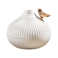 Innovative Onion Humidifier Silent Bedside Romantic 300ml Humidifier with Night Light for Office white