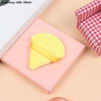 1pcs Triangle Velvet Powder Cosmetic Puff Mini Cosmetic Sponge Larger In Wet Foundation Makeup Cans Tools beige