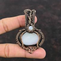 Black Mother Of Pearl Pendant Copper Wire Wrapped Pendant Handmade Gemstone Pendant Copper Jewelry Rainbow Moonstone Pendant Gift For Women gray
