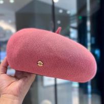 Thin letter badge beret for women sweet breathable showing off face small bud painter hat big head circumference hat One size rožinės rožinės spalvos