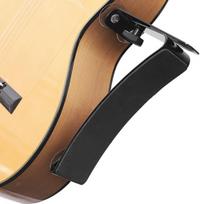 Gitaros stovas su siurbimo taurele Guitar Lifter, skirtas klasikinės gitaros namų apyvokos įrankiams juoda