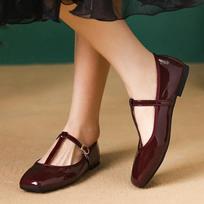 Patentinės odos Mary Jane batai su T formos dirželiu Moteriški Blizgūs Lakuoti Senovinio Stiliaus Plokščiapadžiai Mokasinai Moteriški Kvadratiniu Pirštu Minkšti Elegantiški Juodi Batai 42 beige