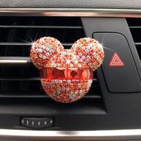 Car Air Freshener for Girls Car Accessories Decoration Car Perfume Clip Fragrance Diffuser Bling Diamond Car Interior Decoration raudona