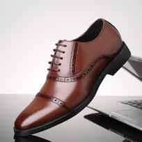 2024 Gentleman Dress Shoes Men Brogues Oxford Shoes Lace Up Suit Shoes for Men Classic Men's Business Leather Shoes Wedding Shoes 38