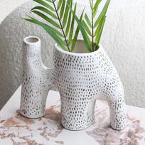 Light Luxury Crystal Double Ring Base Thinker Ornaments Designer Art Sitting Figure Hotel Model Room Accessories gray