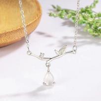 Bamboo water drop necklace female niche design sense versatile Chinese style high sense fashion collarbone chain beige