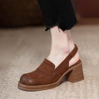 Huge comfortable bag head thick heel sandals women's 2024 new retro thick-soled round head rear empty Velcro high heels 35
