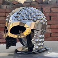 Rankų darbo plieno ir žalvario Spartan Gladiator Barbuda šalmas su grandininiu paštu Spartan šalmas namų ir biuro dekoro dovana jam gray