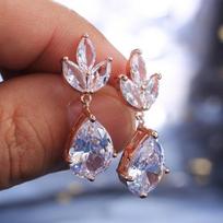 Trendy Drop Earrings For Women Silver Color/Rose Gold Color With Brilliant Cubic Zirconia Gorgeous Bridal Wedding Jewelry balta