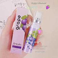 1PC Fruit Flavor Fresh Breath Spray Cool Mouth Freshener Remove Bad Breath Oral Care Portable Work Travel Long Lasting Sweet Spray grape violetinė