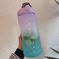 2L Didelės Talpos Vandens Butelis Puodelis su Šiaudeliu Aukštos Temperatūros Plastikinis Vandens Puodelis Laiko Skalė Matinis Lauko Sportui Studentų Porų Puodelis None