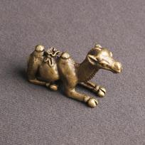 Brass Desert Camel Desktop Decor Ornaments Pure Copper Animal Statue Home Decoration Office Pen Holder Figurines Miniature kupranugaris
