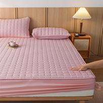 Premium Quilted Bed Sheet Cover - Solid Color Mattress Protector, Dustproof, All-Inclusive, Single Piece.