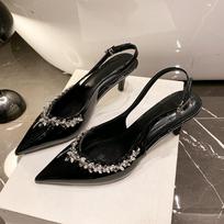 Sexy pure desire feng shui diamond pointed patent leather high heels 20255 autumn new light luxury daughter banquet thin heels cool 35 juoda