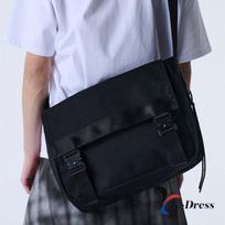 MAISON MINED Unisex Mados Dizaino Messengerio tipo krepšys per petį studentams ir profesionalams 42 x 31 x 13 cm juoda