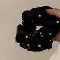 Elegant 2022 Autumn/Winter Black Velvet Pearl Hair Ring black