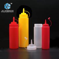 Plastikinis spaudžiamas buteliukas padažui, kečupui ar uogienei 200ml raudona