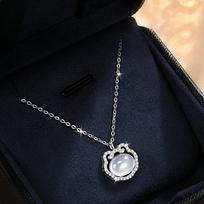Ping An Lock Xiangyun Necklace Female Longevity Lock Light Luxury Niche Design Sense Valentine's Day Gift for Girlfriend