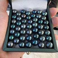 Peacock Green Near-Round Tahitian Black Freshwater Pearl 9-10mm - Basically Flawless 9-10mm black