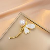 Dragonfly Playing with Beads Bracelet, High end Women's Exquisite Coat, Suit Style, Breastflower, 2024 Spring and Autumn New Trendy Pin Accessories beige