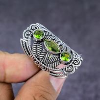 Peridot Gemstone Handmade 925 Sterling Silver Gift Jewelry Ring Size 7.5 s9n72 gray