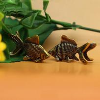 Auksinės žuvelės figūrėlės Retro žalvarinė sėkmės gyvūno statulėlė ornamentas namų dekoras stalo dekoracija arbatos augintinis mielos dovanos 1PC