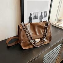 High Quality Oil Wax Leather Chains Crossbody Bag Fashion Large Capacity Simple Solid Tote Bag Korean New Commuter Shoulder Bag (20cm<Max Length<30cm)