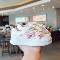 Children Tennis Shoes Causal Versatile Girls Walking Shoes for School Fashion Thick Bottom Kids Running Sneakers Cute Bowtie 26 smėlis