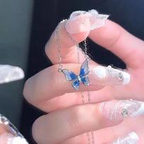 Break the cocoon into a butterfly 6-piece set~ Ice through butterfly necklace female niche design collarbone chain exquisite high-value necklace
