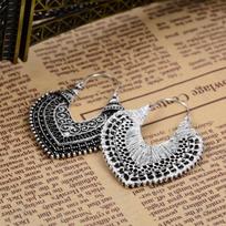 Hot Ethnic Vintage Jewelry Carving Hollow Gypsy Heart Earrings For Women KTJ auksas