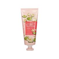 FARM STAY Rožinės gėlės žydintis rankų kremas vandens lelija 100 ml (3 variantai) 1pcs