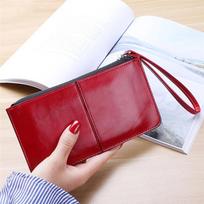 Women's Wallet Vintage Oil Wax Zipper Large Capacity Coin Purse Ladies Wristband Simplicity Card Holder Female's Handbag raudona