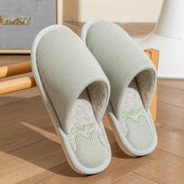 Žiemos šiltos pliušinės moteriškos šlepetės, neslystančios, minkštos, patogios, plokščio kulno, vidaus miegamojo, poros šlepetės namams, batai rudenį 36-37 žalia