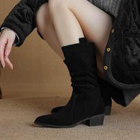 Krazing Pot Cow Suede Nubuck Winter Round Toe Med Heels  Boots Women Slip on Pleated Retro Elegant Women Mid-calf Boots 34 juoda