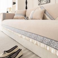 Prabangus veliūrinis sofos pagalvės užvalkalas neslystantis su klostytu kraštu ir nėriniais svetainės sofoms rankšluostis kampinė sofa užvalkalai 70*70 gray