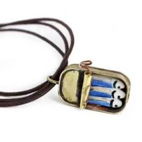 Artistic Sardine Tin Hanging Decoration Stylish Sardine Can Decoration For Creative Individuals And Art Enthusiasts