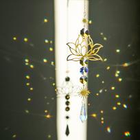 Metal Lotus and Artificial Crystal Suncatcher Charm Handmade Applicable Home Wind Chime Pendant Outdoor Garden Plant Decoration auksas