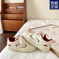 2024 new popular retro Hong Kong style thick baseplate shoes women's Korean white shoes versatile niche simple sports shoes 35