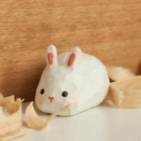 Mini Wooden Carving Animal Statue Desktop Ornament 1.77inch Collectibles Housewarming Gift Bunny