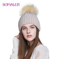 SOMALER rudeninės žieminės kepurės moterims Dirbtinės lapės meškėno kailio Pompom Kepurės madingos moteriškos pupelės One Size kupranugaris