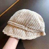 Žvejo kepurė Moteriška netaisyklingo kraštelio kepurė japoniško stiliaus maža velvetinė ausų apsauga šilta kepurė rudens ir žiemos mada one size white