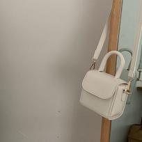 Mielas mini viską atitinkantis lūpų dažų maišelis Lady New Fashion Vienspalviai Maži Kvadratiniai Krepšiai Korėjietiška versija Klasikinis Vintage Crossbody Pack