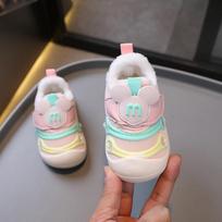 šlepetės Velvet Baby vaikščiojimo batai Žieminiai Nauji Neslystantys Berniukų Sportiniai Batai Šilti Mergaitės Laisvalaikio Batai Minkštu Padu Kūdikio Batai Naujagimio 16-insole12cm rožinė