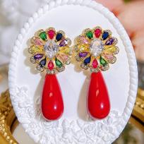 CMM Vibrant Multi Colored Cubic Zirconia Golden Embellished Floral Earrings with Stunning Green Teardrop Drops A Fashion Statement for Every Occasion raudona