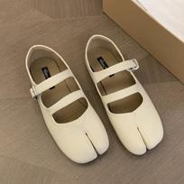 Moterys su skeltu pirštu Mary Janes Balerina Flats Lady Vintage Kawaii Designer Loafers Daily Mielas sagtis dirželis Lolita Replicas Batai 35 smėlis