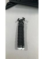 Versatile sponge mobile phone stand with tripod for live photography, portable octopus design. juoda